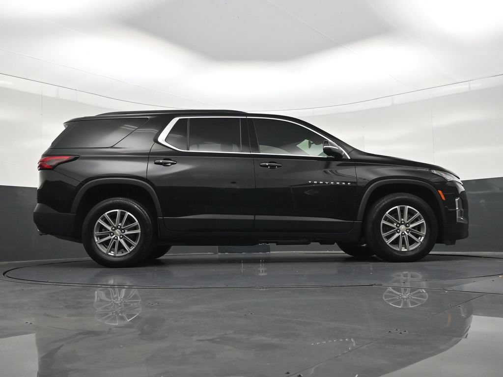 Used 2024 Chevrolet Traverse LT FWD image 30
