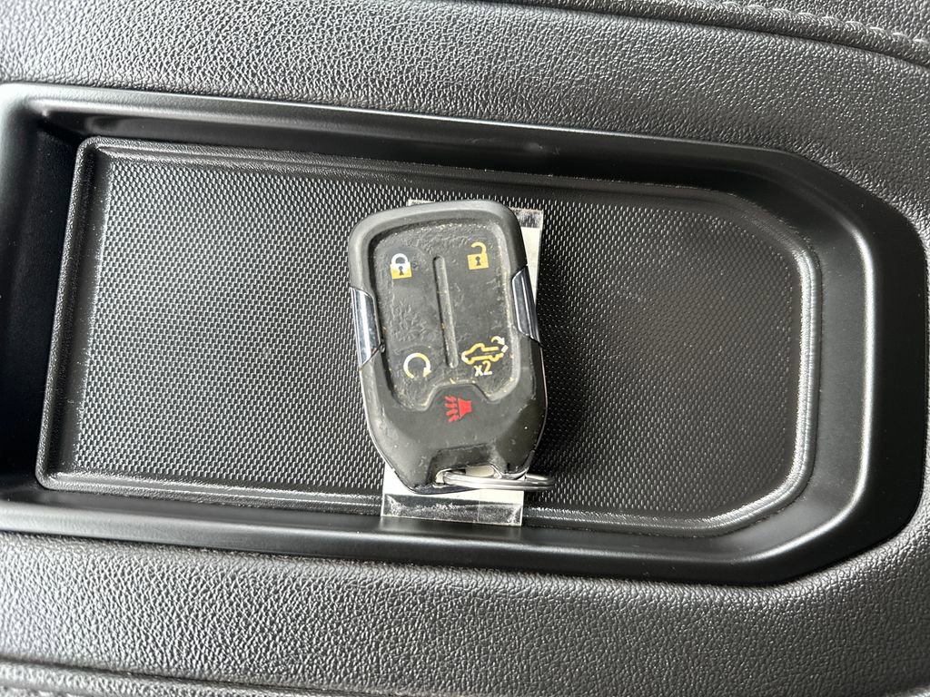 Used 2021 Chevrolet Silverado 1500 RST w/ Z71 Off-Road Package image 16