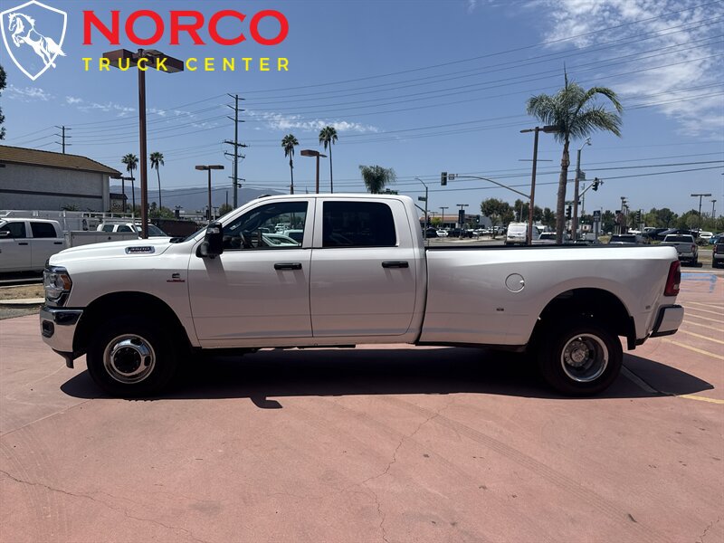 Used 2024 RAM 3500 Tradesman w/ Towing Technology Group AWD/4WD image 5