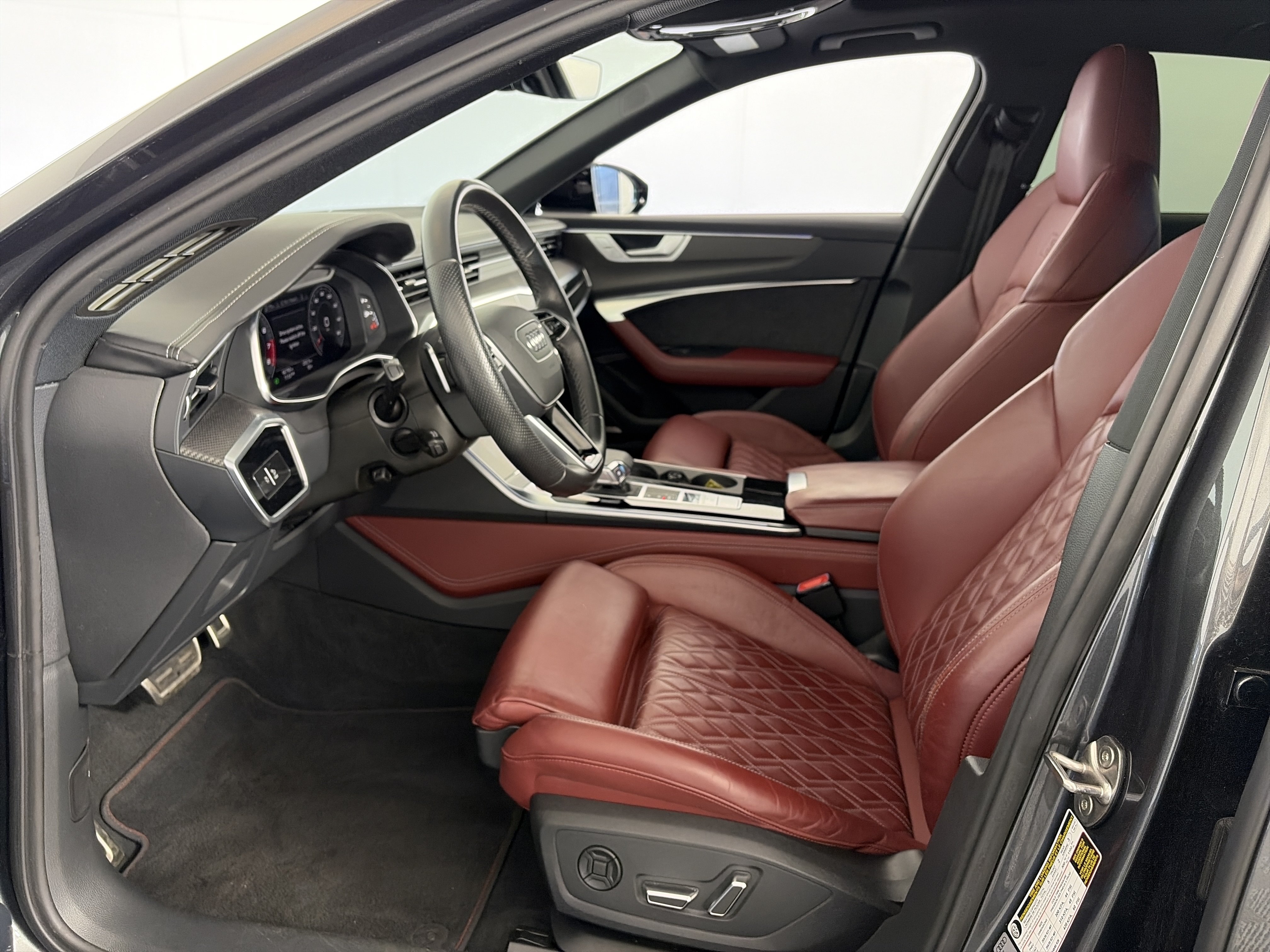 Used 2023 Audi S6 Premium Plus w/ Premium Plus Package AWD/4WD image 6