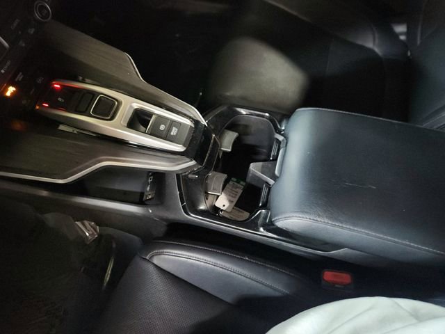 Used 2018 Honda Clarity Touring image 10