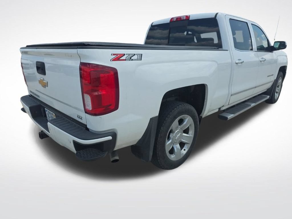 Used 2018 Chevrolet Silverado 1500 LTZ Z71 w/ LTZ Plus Package AWD/4WD image 38