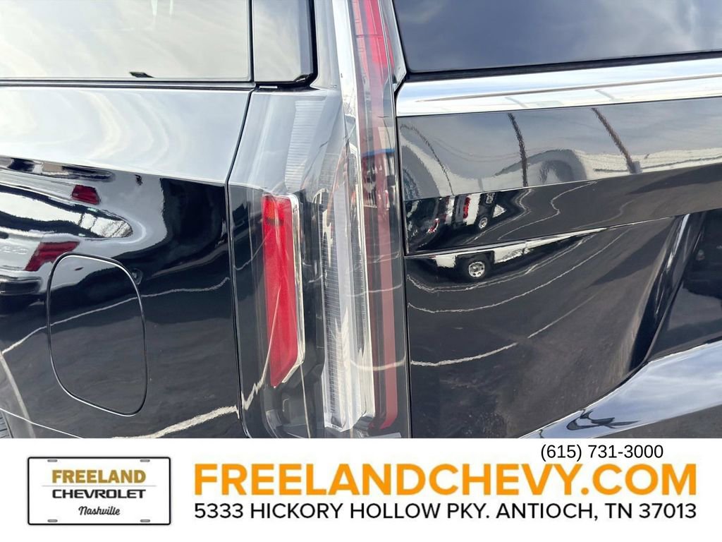 Used 2023 Cadillac Escalade Premium Luxury image 12