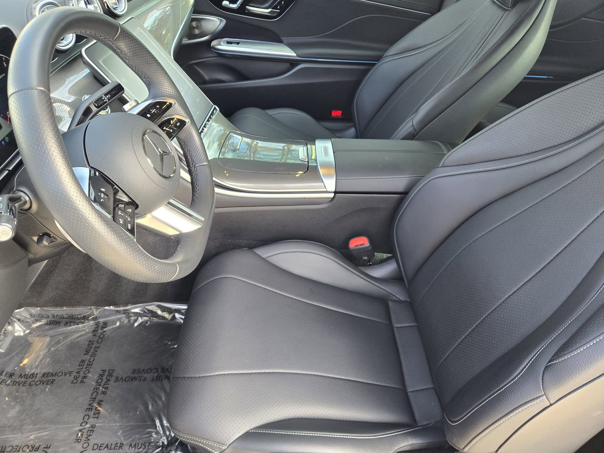 Certified 2024 Mercedes-Benz CLE 300 4MATIC Coupe image 3