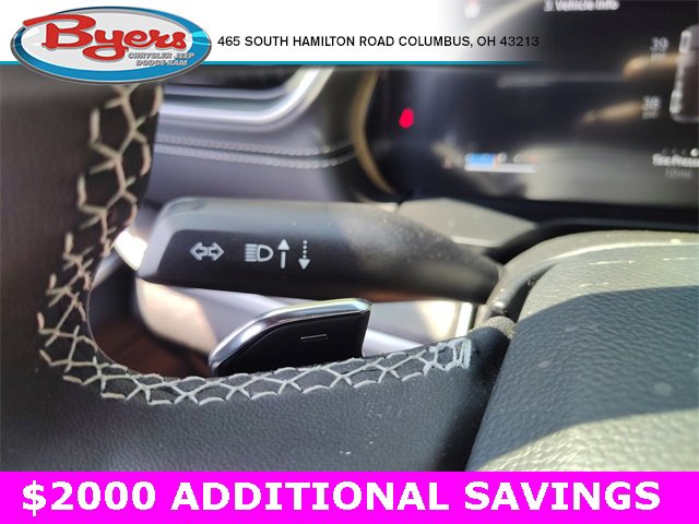 New 2025 Jeep Grand Cherokee Limited w/ Black Appearance Package image 21