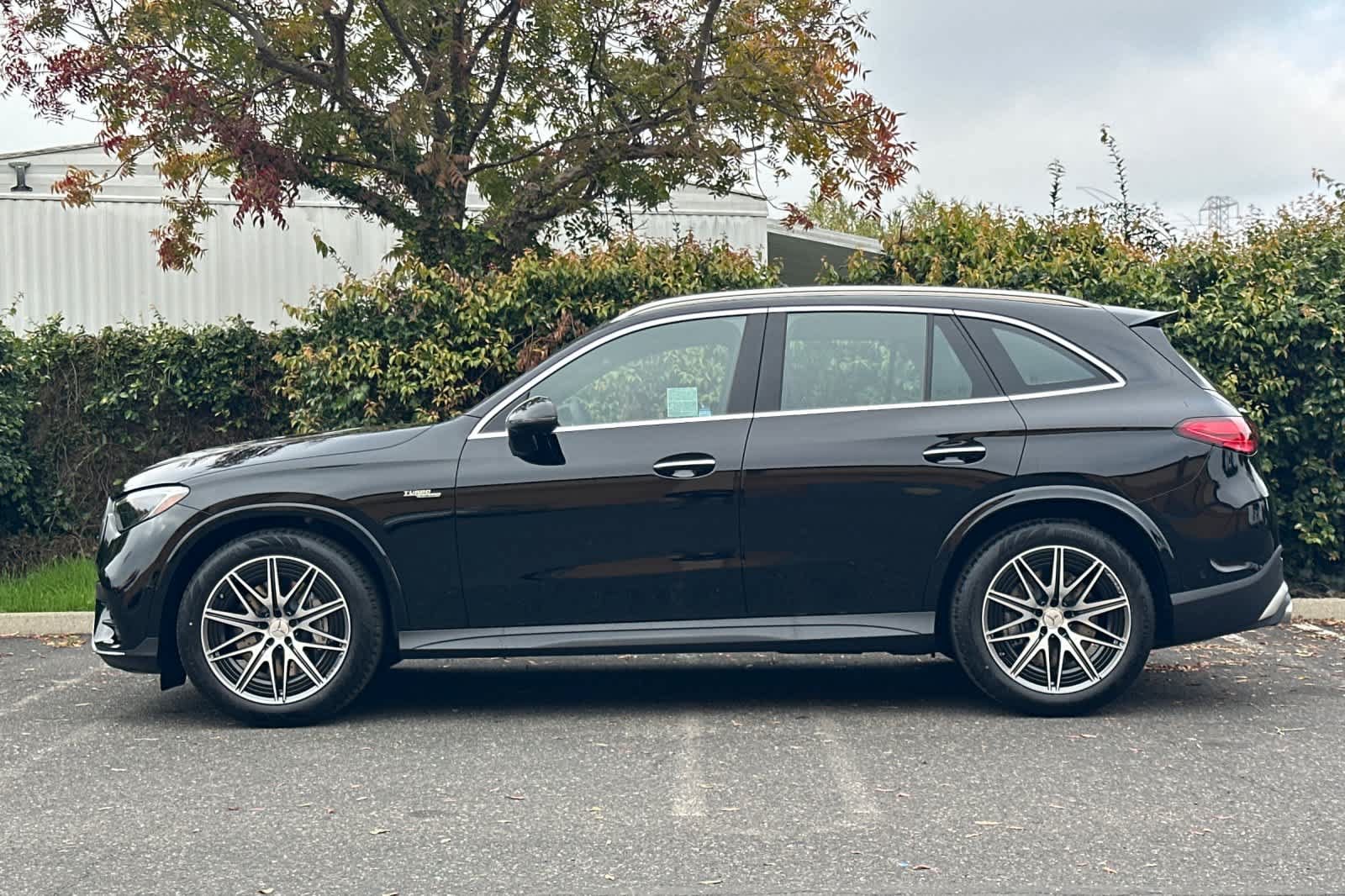Certified 2026 Mercedes-Benz GLC 43 AMG 4MATIC image 6