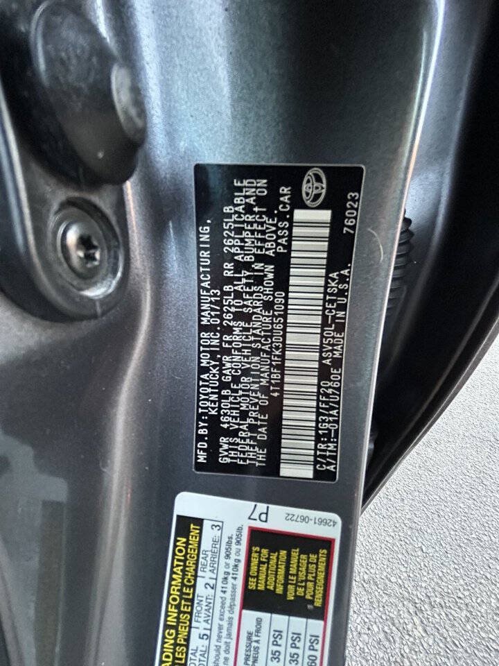 Used 2013 Toyota Camry SE FWD image 21