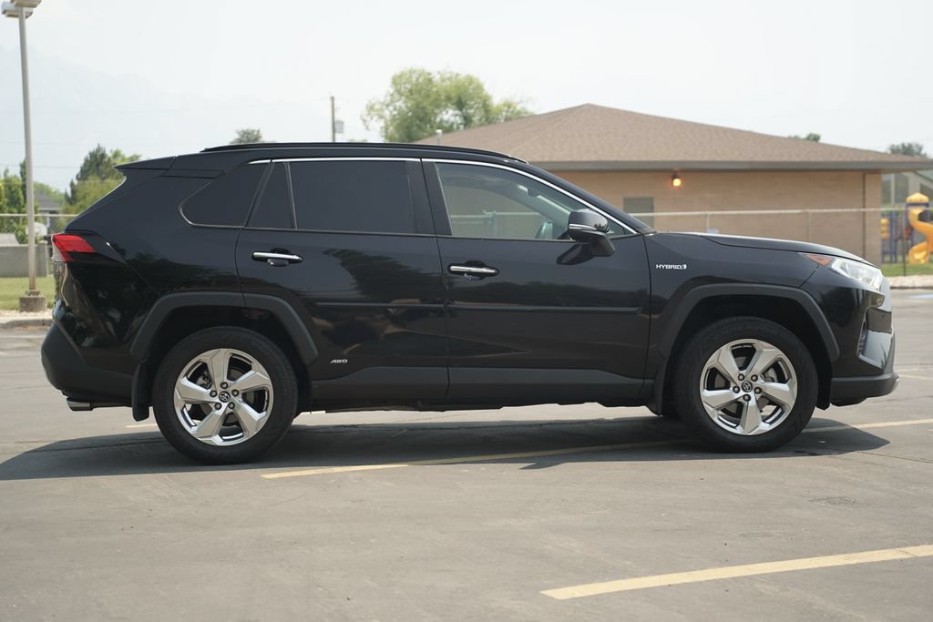 Used 2021 Toyota RAV4 Limited AWD/4WD image 6