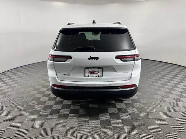 Used 2023 Jeep Grand Cherokee L Laredo AWD/4WD image 6
