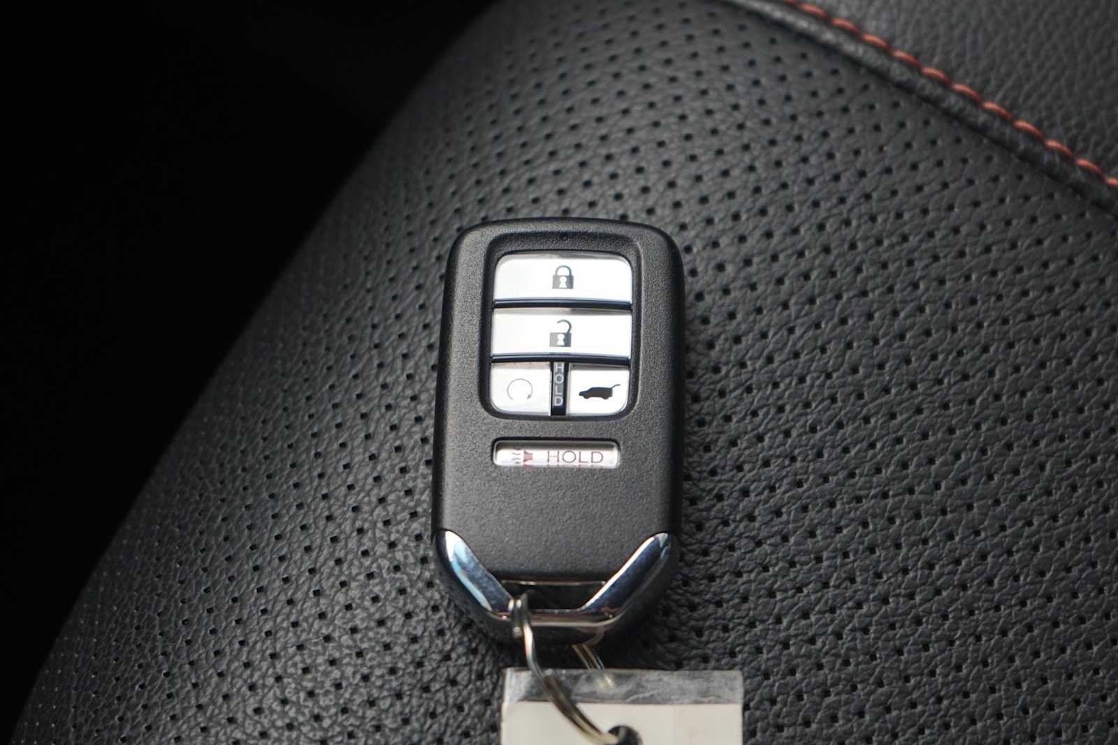 Used 2022 Honda Pilot TrailSport image 28