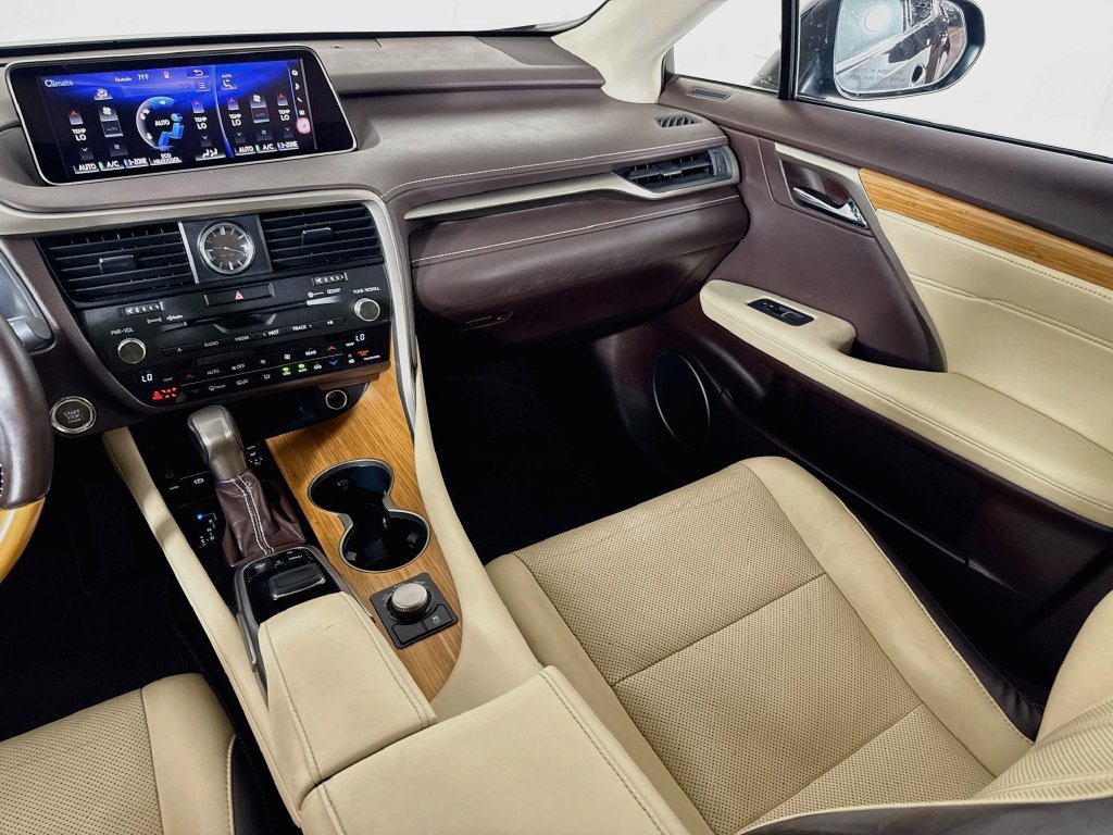 Used 2019 Lexus RX 350L FWD image 25