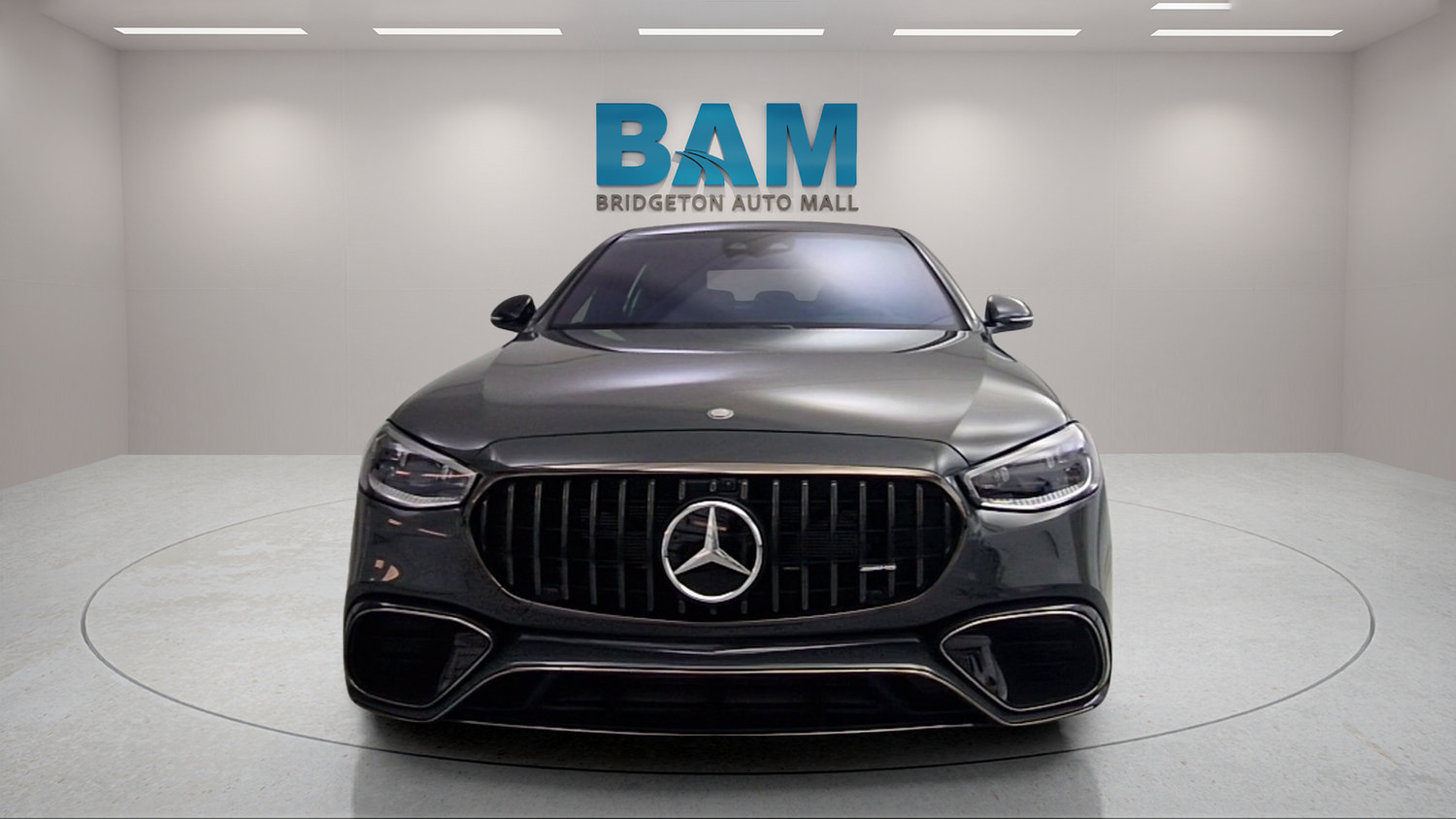 Used 2025 Mercedes-Benz S 63 AMG S image 2