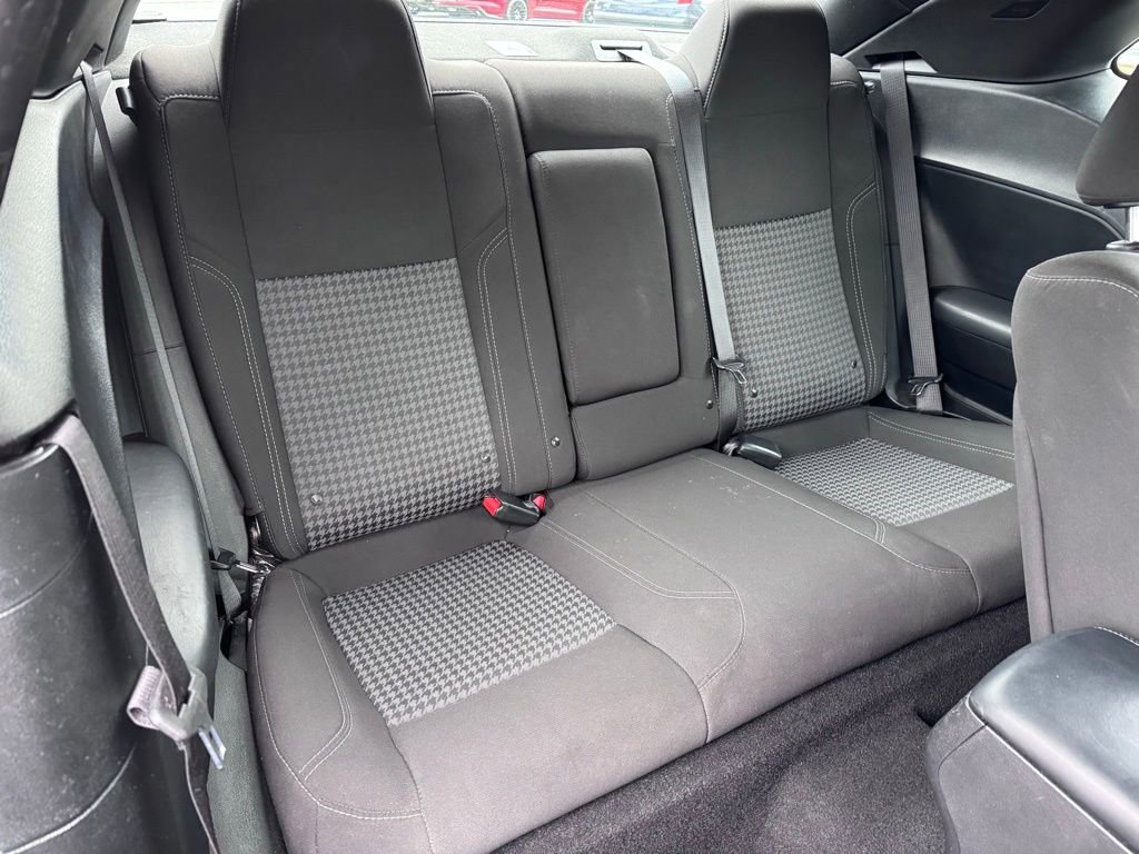 Used 2023 Dodge Challenger SXT image 14