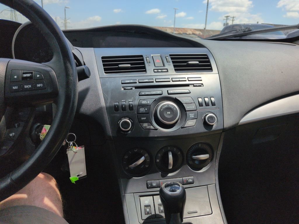 Used 2012 MAZDA MAZDA3 i Grand Touring FWD image 18