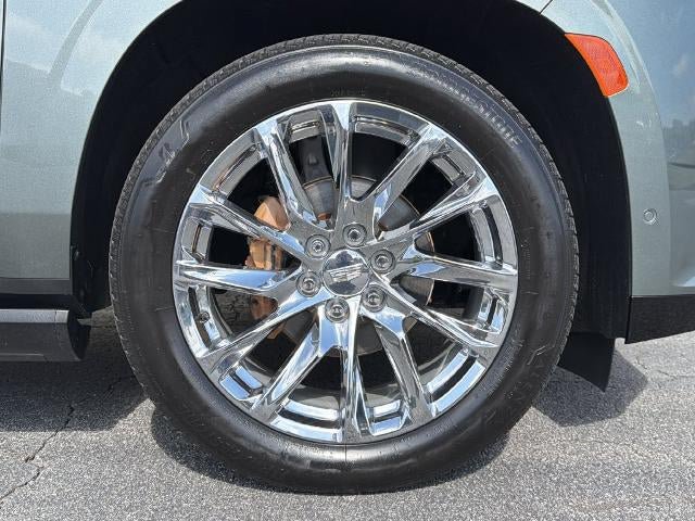 Certified 2023 Cadillac Escalade Premium Luxury w/ LPO, Radiant Package AWD/4WD image 13