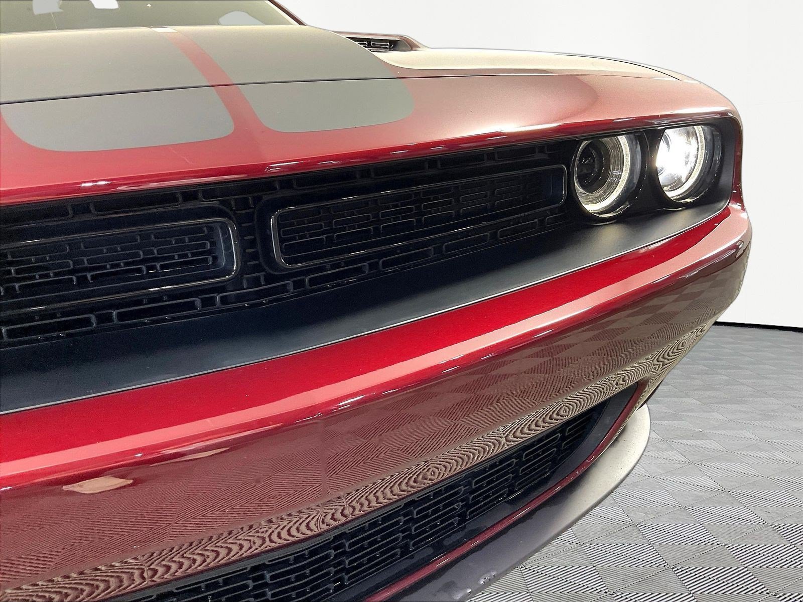 Used 2019 Dodge Challenger SXT w/ Plus Package AWD/4WD image 32