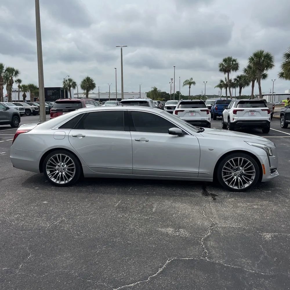 Used 2017 Cadillac CT6 Premium Luxury w/ Active Chassis Package AWD/4WD image 10
