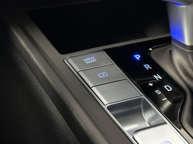 Used 2025 Hyundai Elantra Hybrid FWD image 34