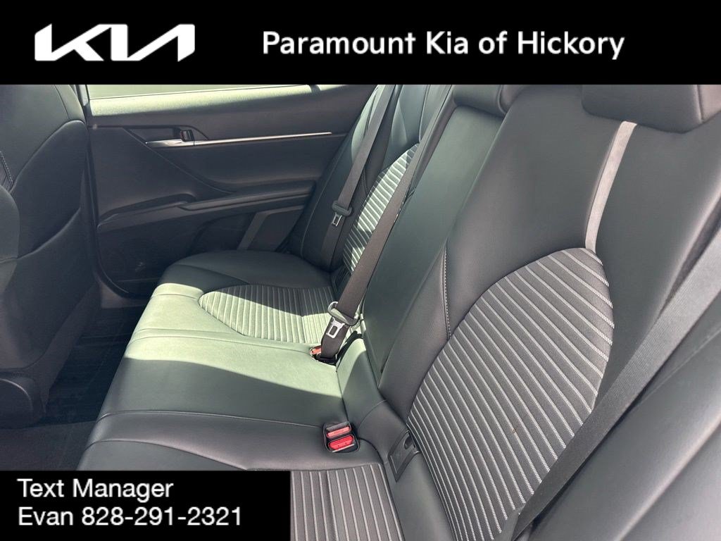 Used 2023 Toyota Camry SE AWD/4WD image 13