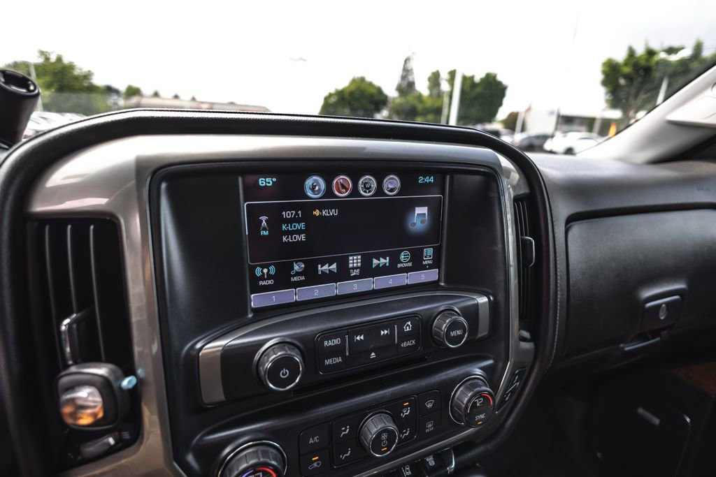 Used 2019 Chevrolet Silverado 3500 High Country AWD/4WD image 21