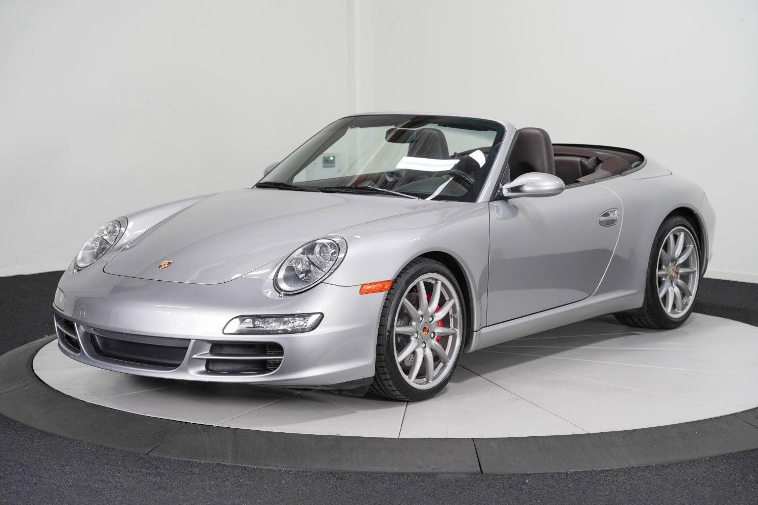 Used 2007 Porsche 911 Carrera S RWD image 5
