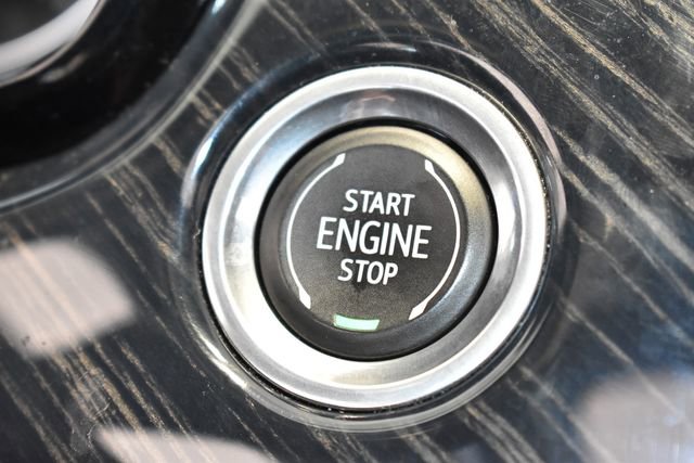 Used 2024 Cadillac XT6 Premium Luxury AWD/4WD image 31