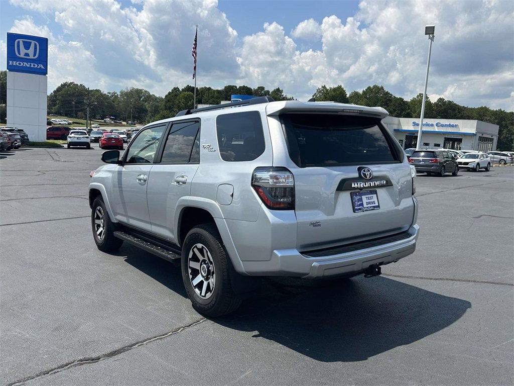 Used 2024 Toyota 4Runner TRD Off-Road Premium image 24