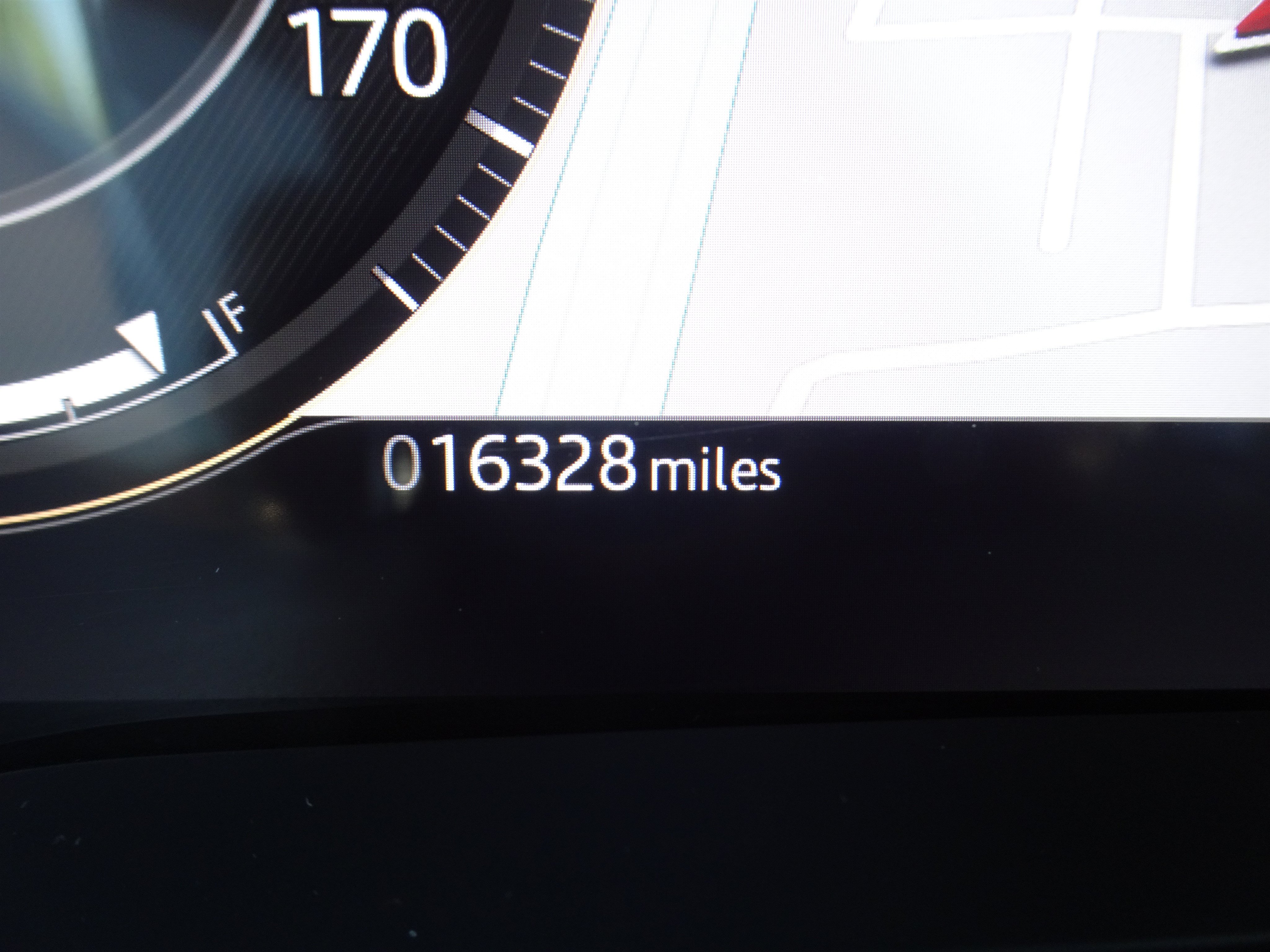 Certified 2024 Jaguar E-PACE R-Dynamic SE AWD/4WD image 29