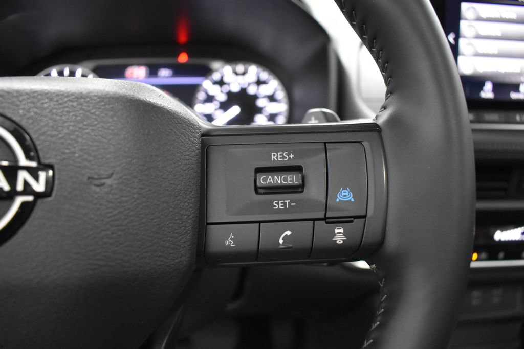 Certified 2026 Nissan Rogue Dark Armor AWD/4WD image 29