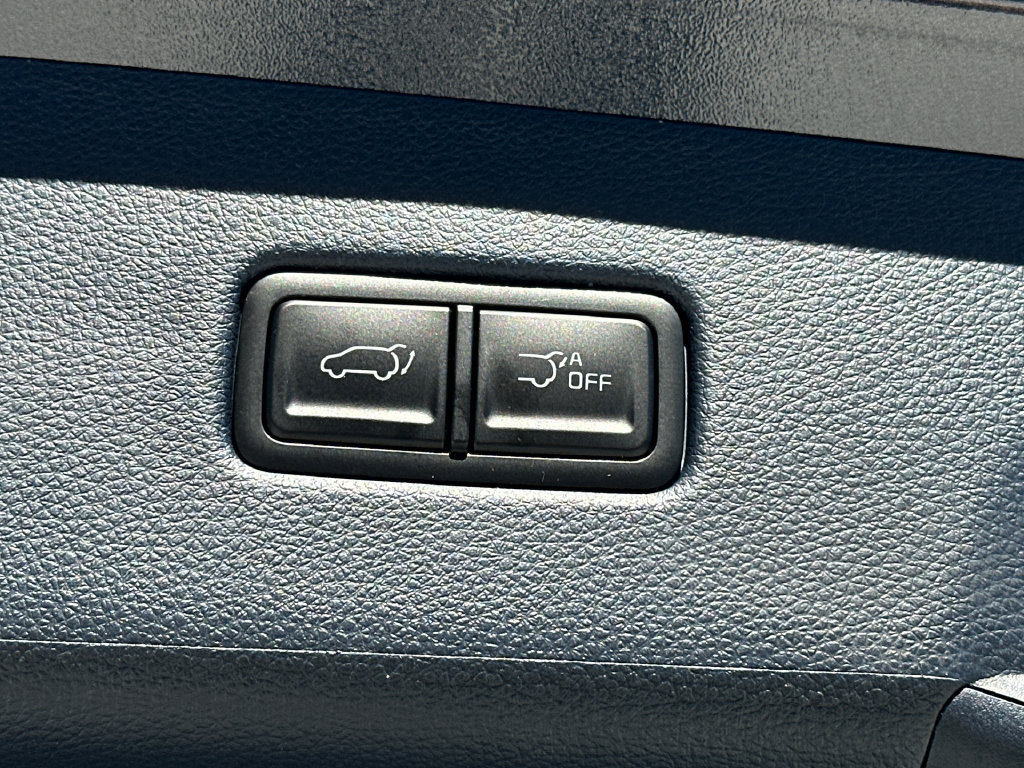 New 2026 Kia Carnival EX FWD image 7