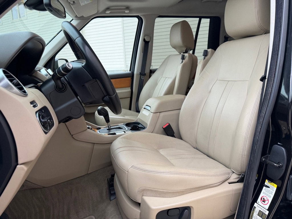 Used 2013 Land Rover LR4 HSE AWD/4WD image 13