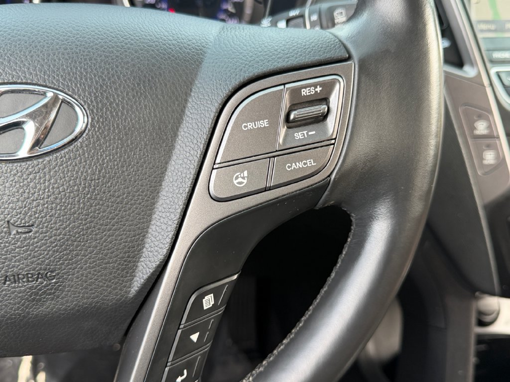 Used 2013 Hyundai Santa Fe Sport 2.0T w/ Technology Pkg FWD image 17