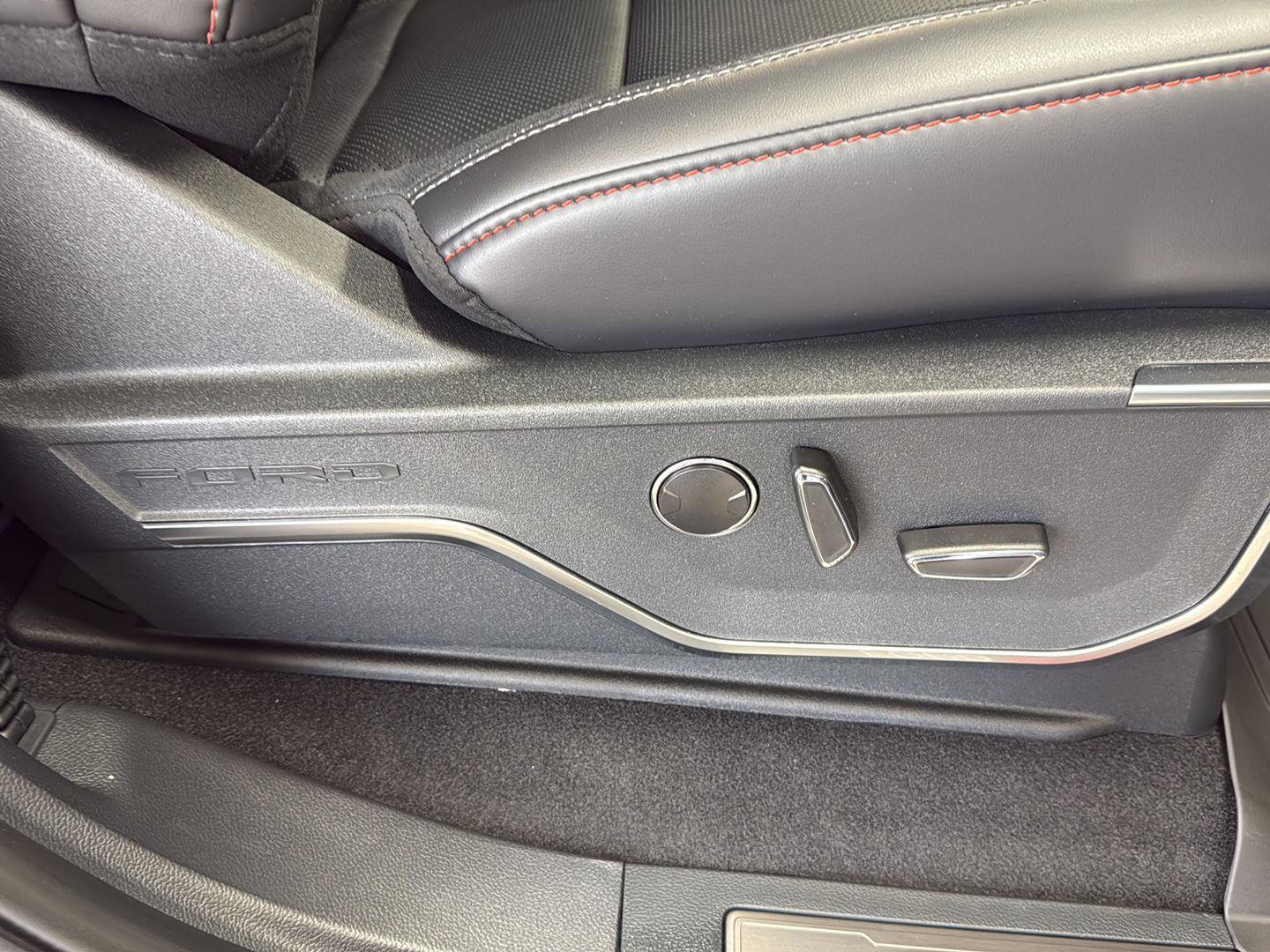 New 2025 Ford F150 Raptor image 18