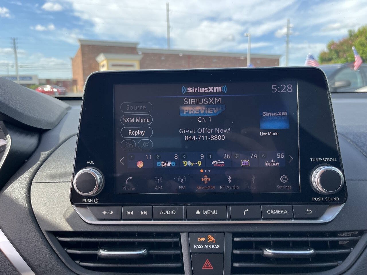 Used 2019 Nissan Altima 2.5 S FWD image 17