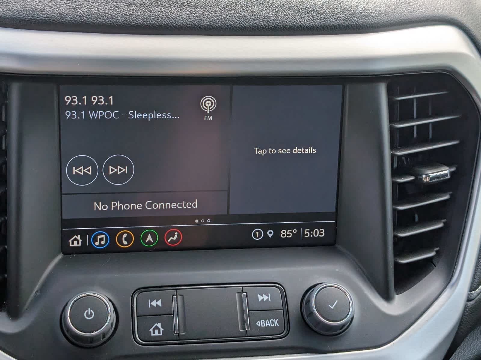 Certified 2023 GMC Acadia SLT AWD/4WD image 30