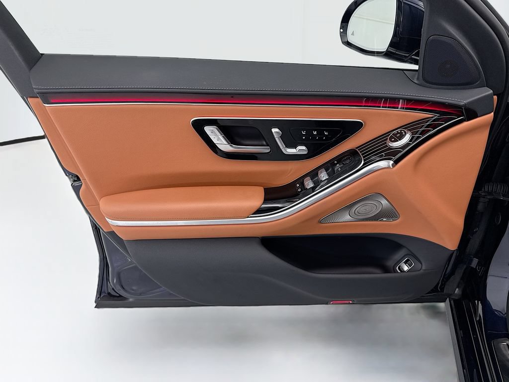 Certified 2023 Mercedes-Benz S 580e 4MATIC Sedan image 23