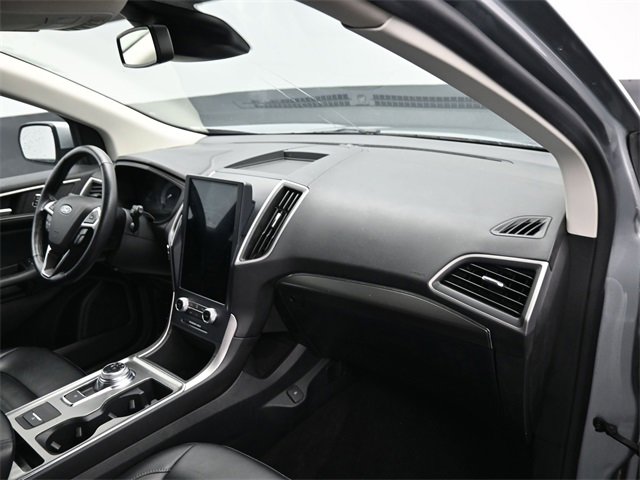 Used 2022 Ford Edge SEL image 9