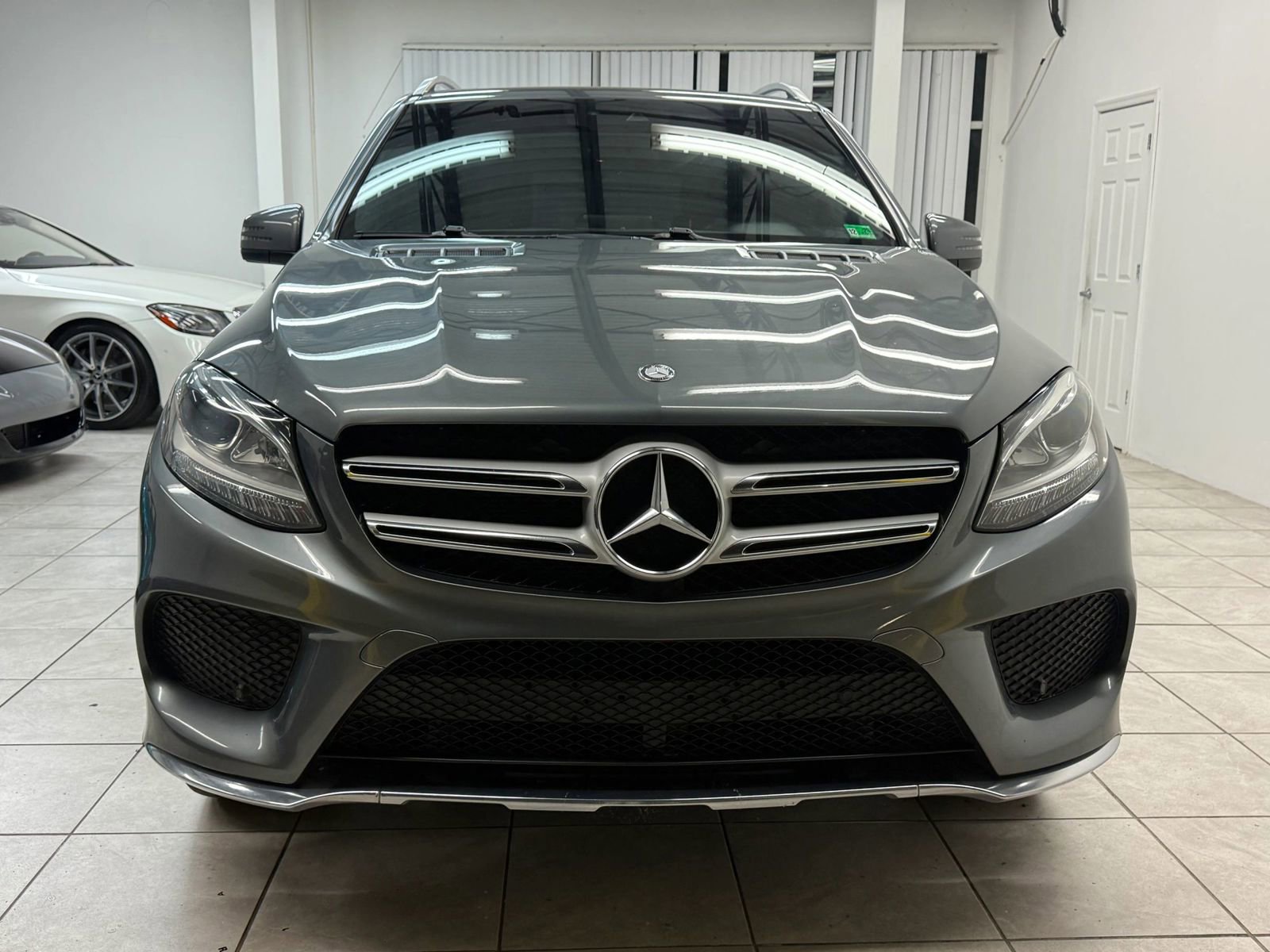 Used 2017 Mercedes-Benz GLE 350 w/ Premium 1 Package image 2