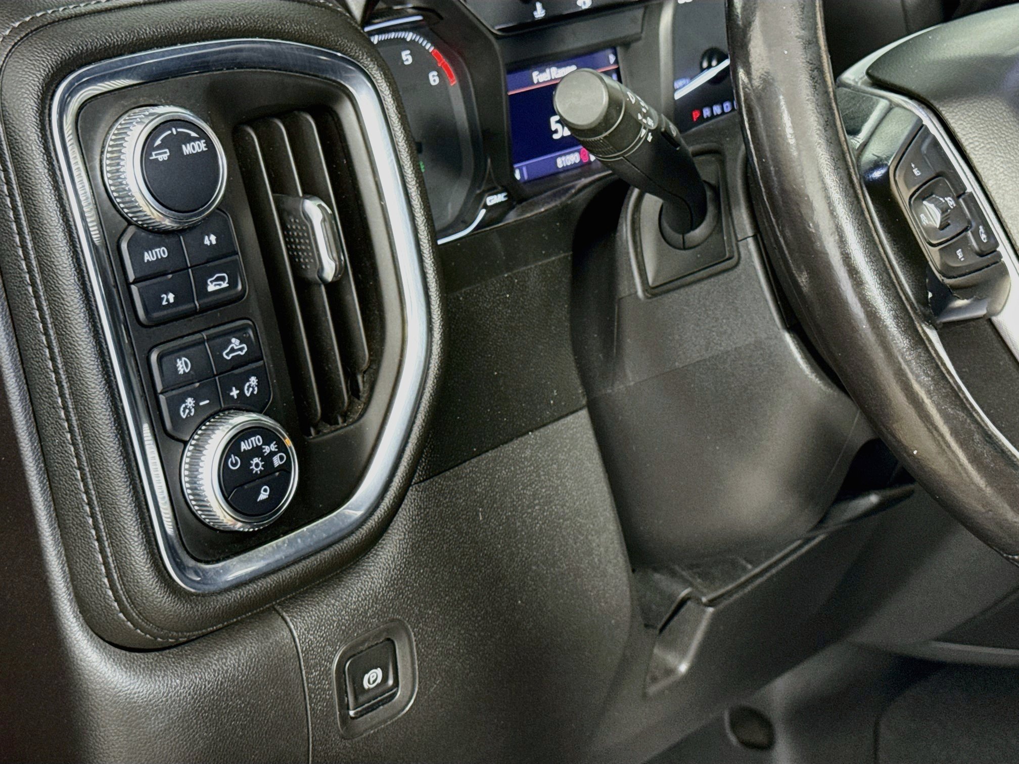 Used 2021 GMC Sierra 1500 SLT AWD/4WD image 12
