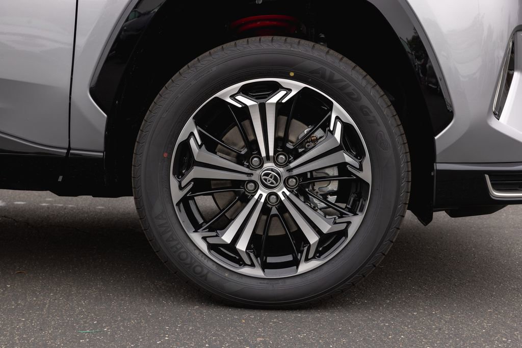 New 2025 Toyota RAV4 XSE image 4