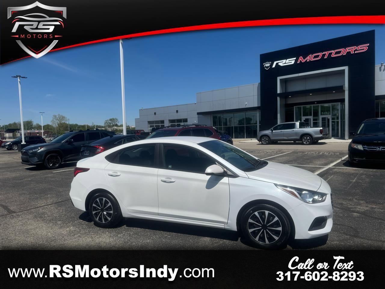 Used 2021 Hyundai Accent SE image 1