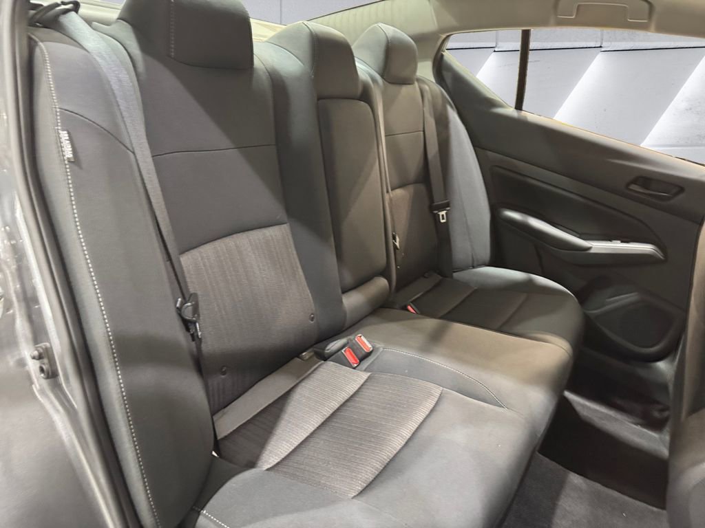 Used 2025 Nissan Altima 2.5 S image 16