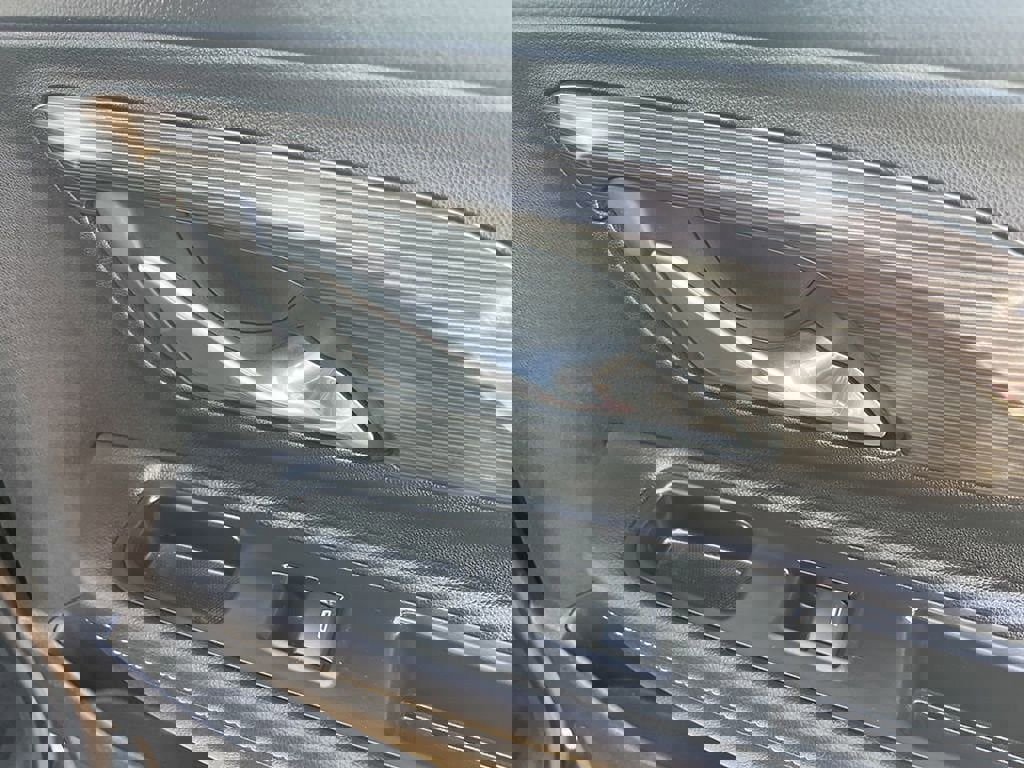 Used 2022 GMC Terrain SLE w/ Driver Convenience Package image 46