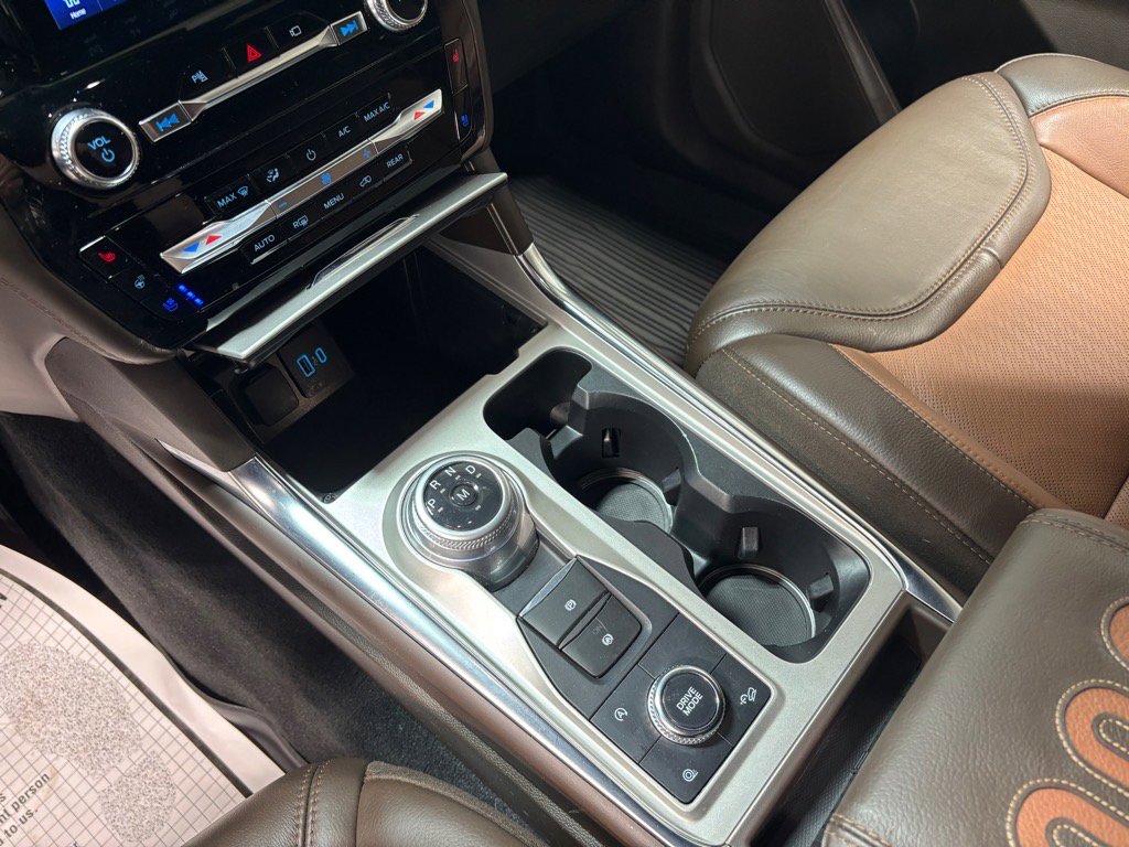 Used 2021 Ford Explorer King Ranch w/ Premium Technology Package image 13