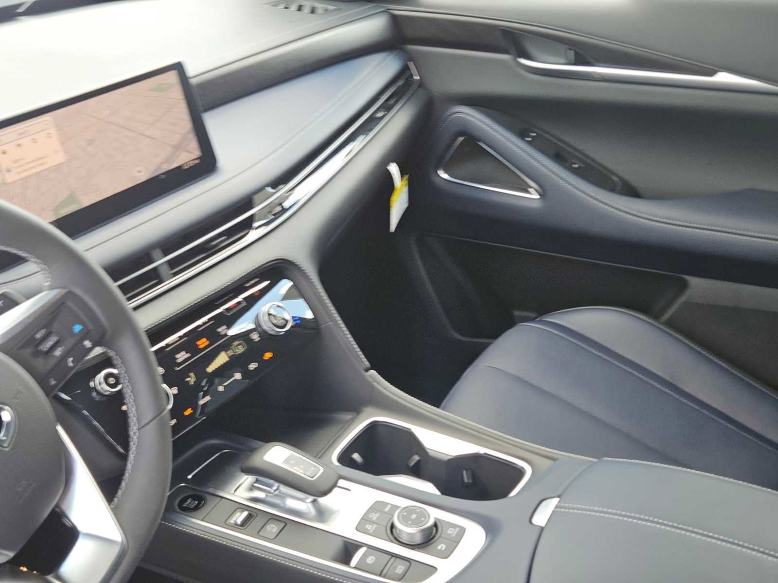 New 2026 INFINITI QX60 Luxe w/ Dark Cargo Package image 14