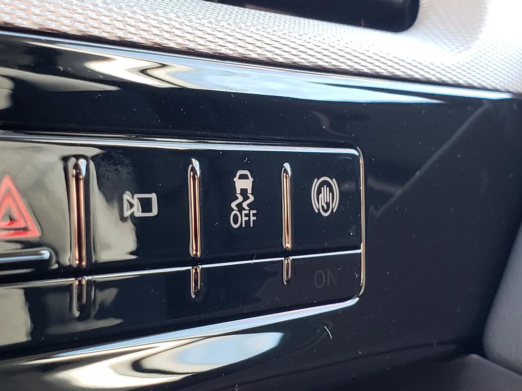 New 2026 Ford Explorer Active image 22