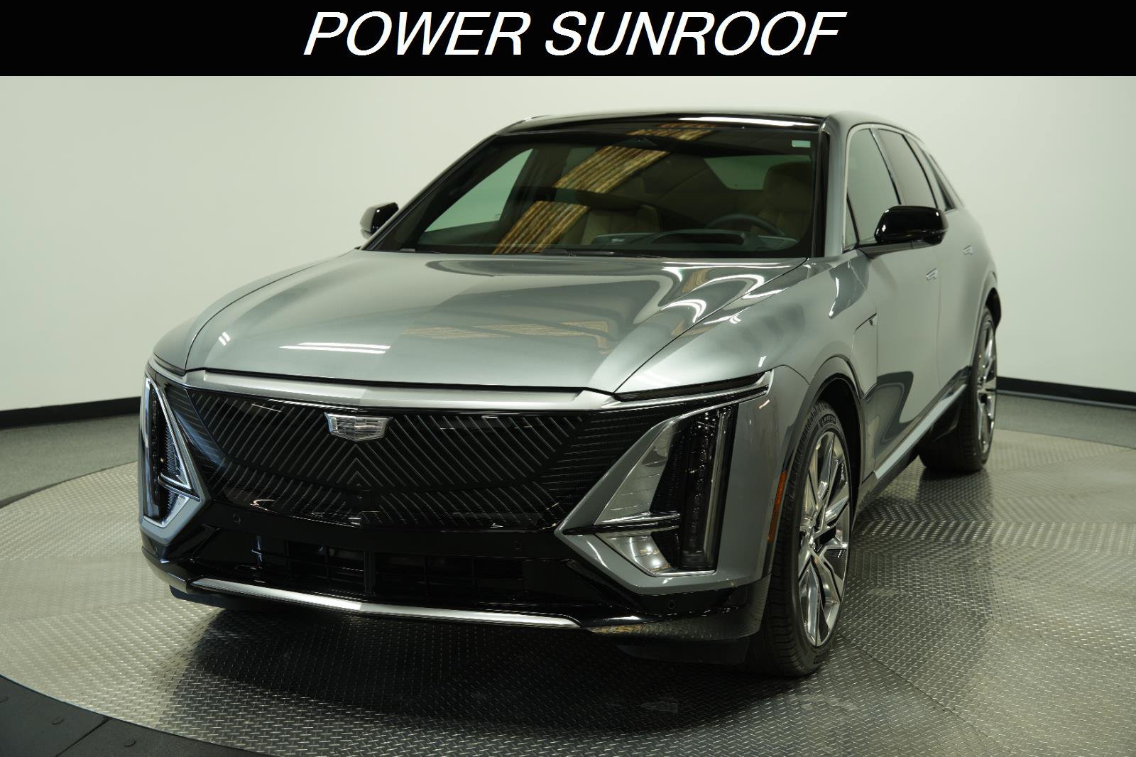 Used 2026 Cadillac Lyriq Signature Luxury w/ Nappa Leather Package AWD/4WD image 3
