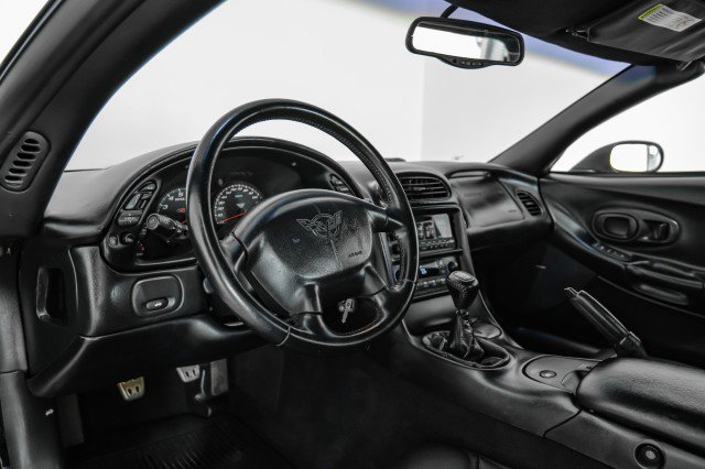 Used 2002 Chevrolet Corvette Z06 w/ Memory Pkg image 12