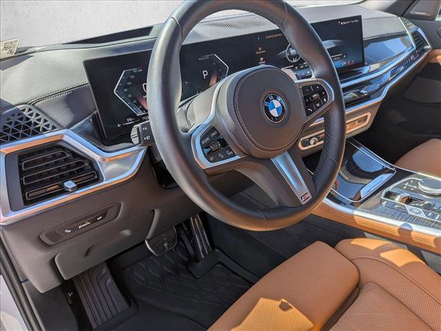 Used 2026 BMW X5 xDrive40i w/ M Sport Package AWD/4WD image 10