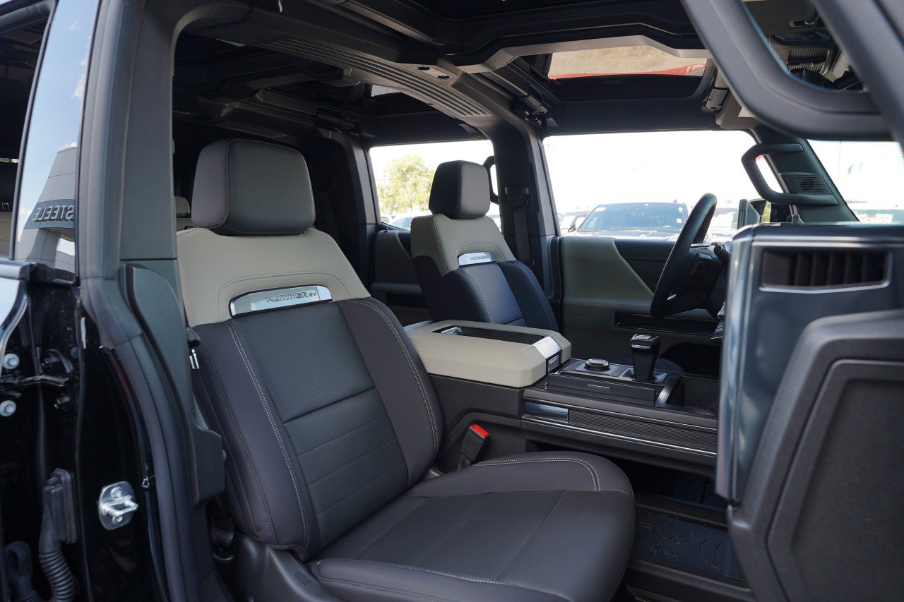 New 2026 GMC Hummer EV SUV AWD/4WD image 26
